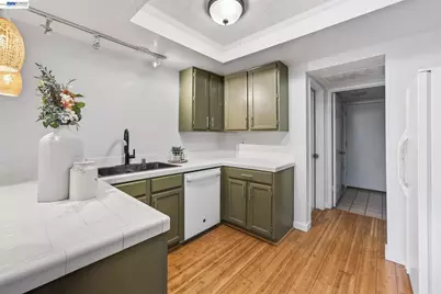 97 Deer Run Cir, San Jose, CA 95136 - Photo 16