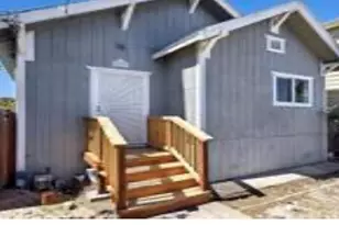 1217 82nd Ave, Oakland, CA 94621 - Photo 1