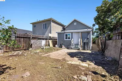 1217 82nd Ave, Oakland, CA 94621 - Photo 8