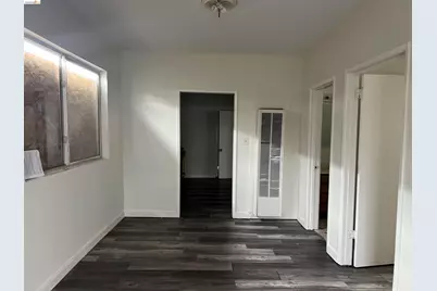 1217 82nd Ave, Oakland, CA 94621 - Photo 2