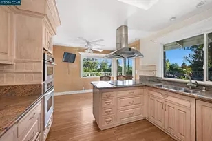 221 Loch Lomond Way, Danville, CA 94526 - Photo 12