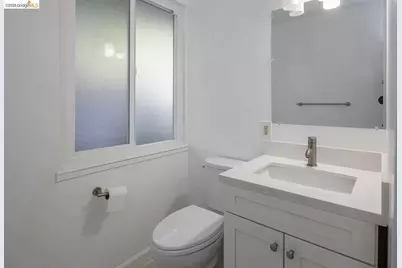 1535 Julia St, Berkeley, CA 94703 - Photo 12