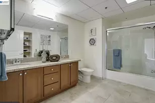 423 7th St, Oakland, CA 94607 - Photo 10