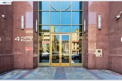 423 7th St #208, Oakland, CA 94607 - Photo 2