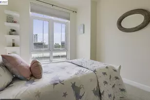 423 7th St, Oakland, CA 94607 - Photo 8