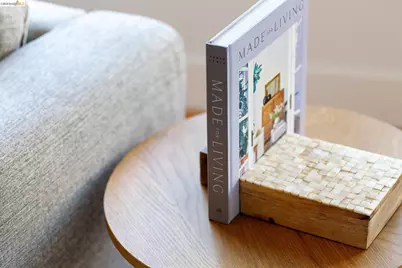 1755 Broadway #45, Oakland, CA 94612 - Photo 14