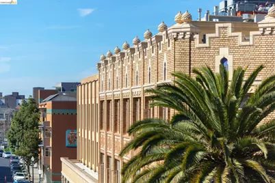 1755 Broadway #45, Oakland, CA 94612 - Photo 42