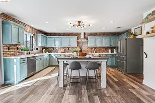 2013 Hedge Ave, Brentwood, CA 94513 - Photo 8