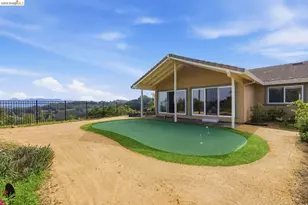 5143 Saddle Brook Dr, Oakland, CA 94619 - Photo 20