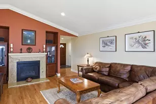 5143 Saddle Brook Dr, Oakland, CA 94619 - Photo 6