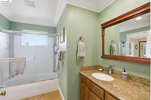 5143 Saddle Brook Dr, Oakland, CA 94619 - Photo 18