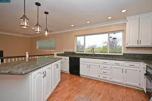 2152 Bluerock Cir, Concord, CA 94521 - Photo 12