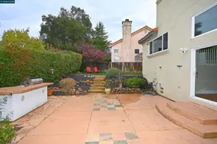 2152 Bluerock Cir, Concord, CA 94521 - Photo 32