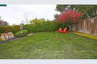 2152 Bluerock Circle, Concord, CA 94521 - Photo 28