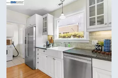 321 Central Ave, Alameda, CA 94501 - Photo 22