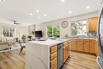 1635 Embassy Cir, Livermore, CA 94550 - Photo 34