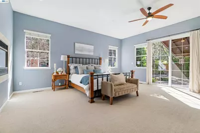 1635 Embassy Cir, Livermore, CA 94550 - Photo 14