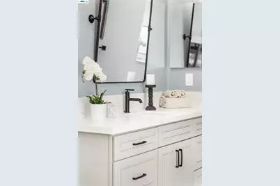 1635 Embassy Cir, Livermore, CA 94550 - Photo 20