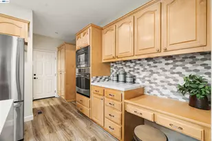 1635 Embassy Cir, Livermore, CA 94550 - Photo 28
