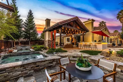 631 Alden Ln, Livermore, CA 94550 - Photo 2