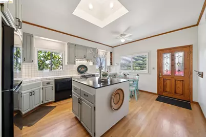 822 A St, Crockett, CA 94525 - Photo 10