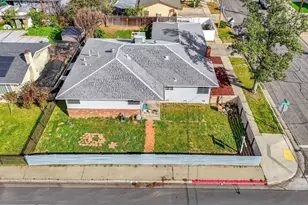 3495 Dakota Ave, Fresno, CA 93726 - Photo 36