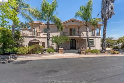 131 Montecito Crescent, Walnut Creek, CA 94597 - Photo 1