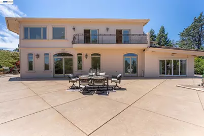 131 Montecito Crescent, Walnut Creek, CA 94597 - Photo 38