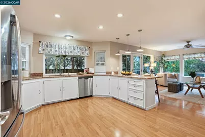 5454 Anselmo Ct, Concord, CA 94521 - Photo 10