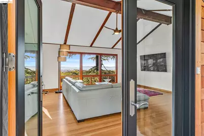 641 Alvarado Rd, Berkeley, CA 94705 - Photo 6