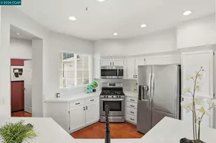 10630 Roys Hill Ln, Dublin, CA 94568 - Photo 12