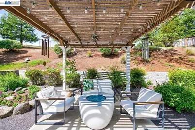 752 Troun Way, Livermore, CA 94551 - Photo 42