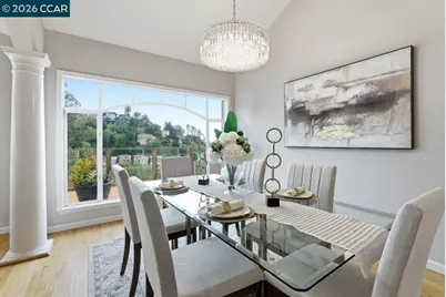 7075 Elverton Dr, Oakland, CA 94611 - Photo 10