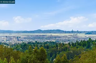 7075 Elverton Dr, Oakland, CA 94611 - Photo 54