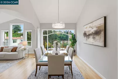 7075 Elverton Dr, Oakland, CA 94611 - Photo 8