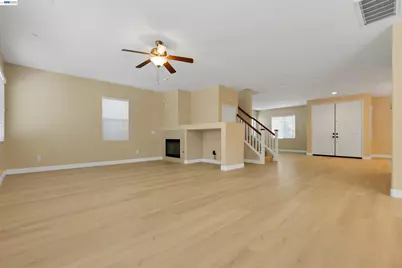 16166 Meadowmeer Ln, Fontana, CA 92336 - Photo 14