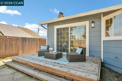 34 Midhill Rd, Martinez, CA 94553 - Photo 18