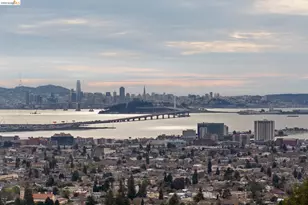 2 Gravatt Dr, Berkeley, CA 94705 - Photo 6