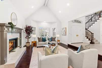 696 Blue Spruce Dr, Danville, CA 94506 - Photo 4