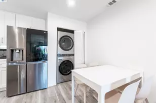 277 Hackamore Common, Fremont, CA 94539 - Photo 4