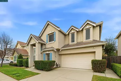 5683 Vintage Cir, Stockton, CA 95219 - Photo 2