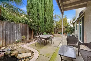 5683 Vintage Cir, Stockton, CA 95219 - Photo 38