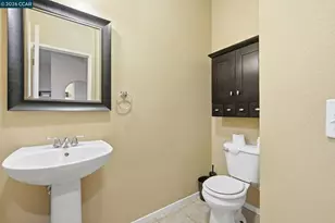 5683 Vintage Cir, Stockton, CA 95219 - Photo 30
