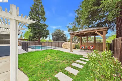 9953 Mangos Dr, San Ramon, CA 94583 - Photo 34