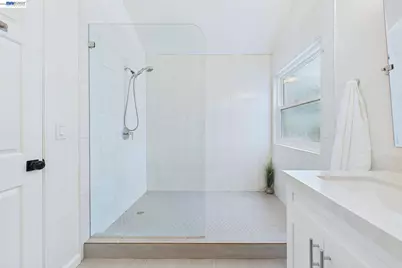 9953 Mangos Dr, San Ramon, CA 94583 - Photo 22