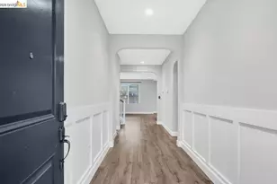 8461 Pinehollow Cir, Discovery Bay, CA 94505 - Photo 4