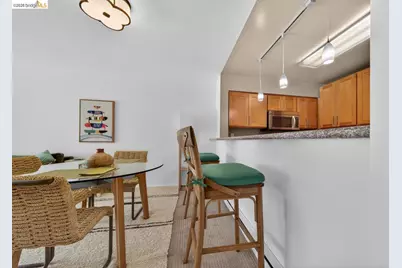 1205 Melville Sq #204, Richmond, CA 94804 - Photo 10