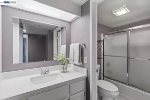 25525 Southwick Dr, Hayward, CA 94544 - Photo 18