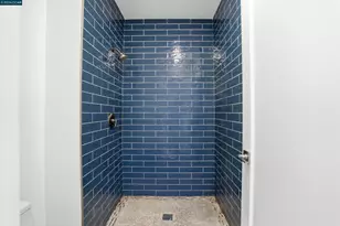 2560 Oak Rd, Walnut Creek, CA 94597 - Photo 26