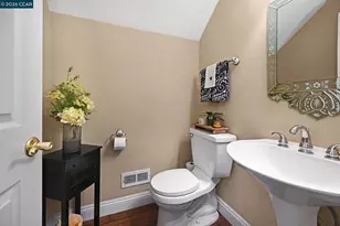 2126 Spring Lake Ct, Martinez, CA 94553 - Photo 12